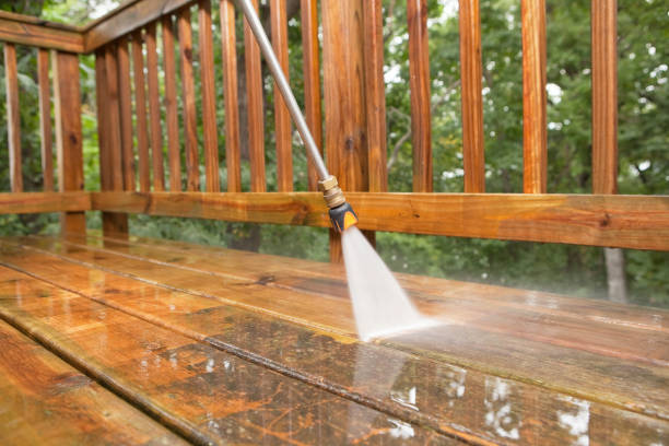 Best Building Exterior Washing  in Mattituck, NY